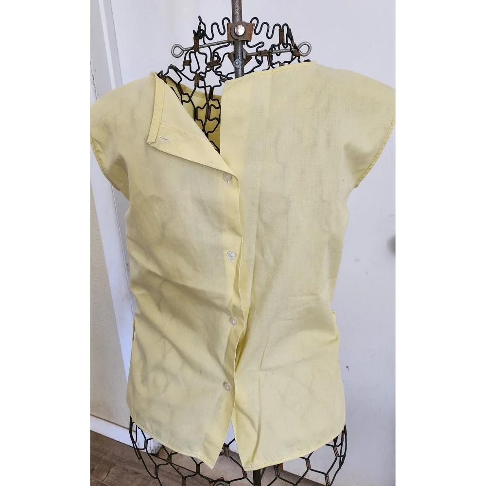 Small Yellow Embroidered Frog,‎ Mushrooms,  Apron,Grandwear, Pockets, Button Up